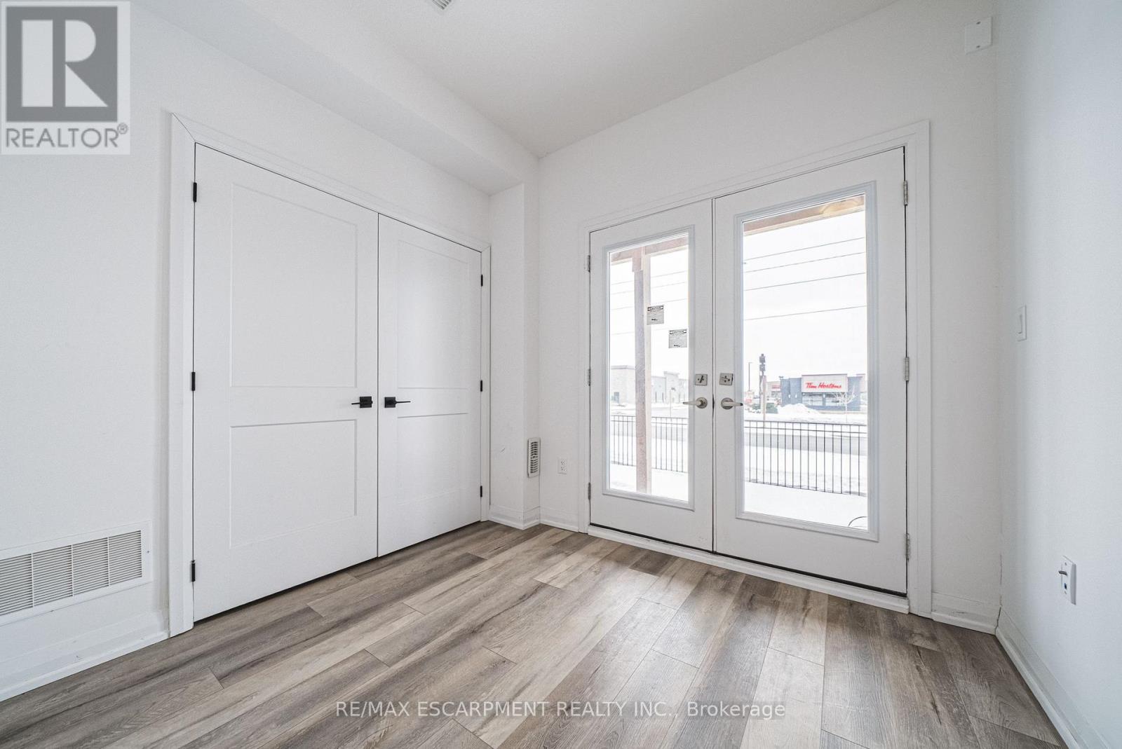 23 - 120 Court Drive, Brant, Ontario  N3L 0N2 - Photo 15 - X12787778