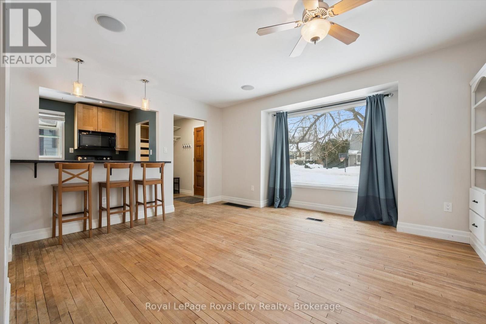 11 Chase Avenue, Guelph, Ontario N1H 2N3 - Photo 6 - X12787792