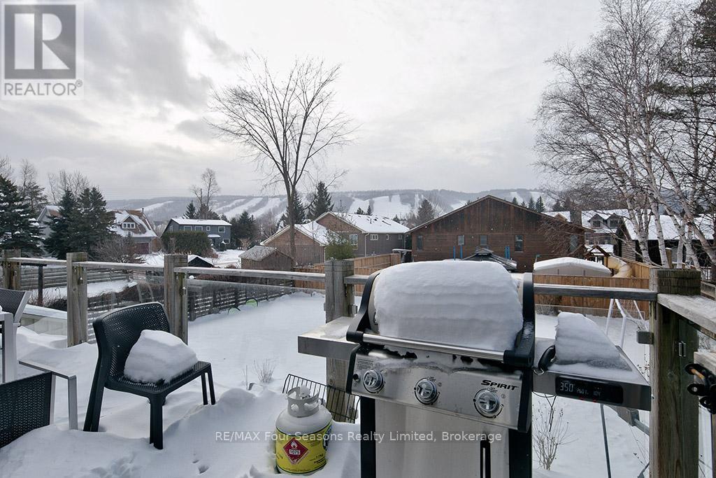 104 Laurie's Court, Blue Mountains, Ontario  L9Y 0L4 - Photo 24 - X12787816