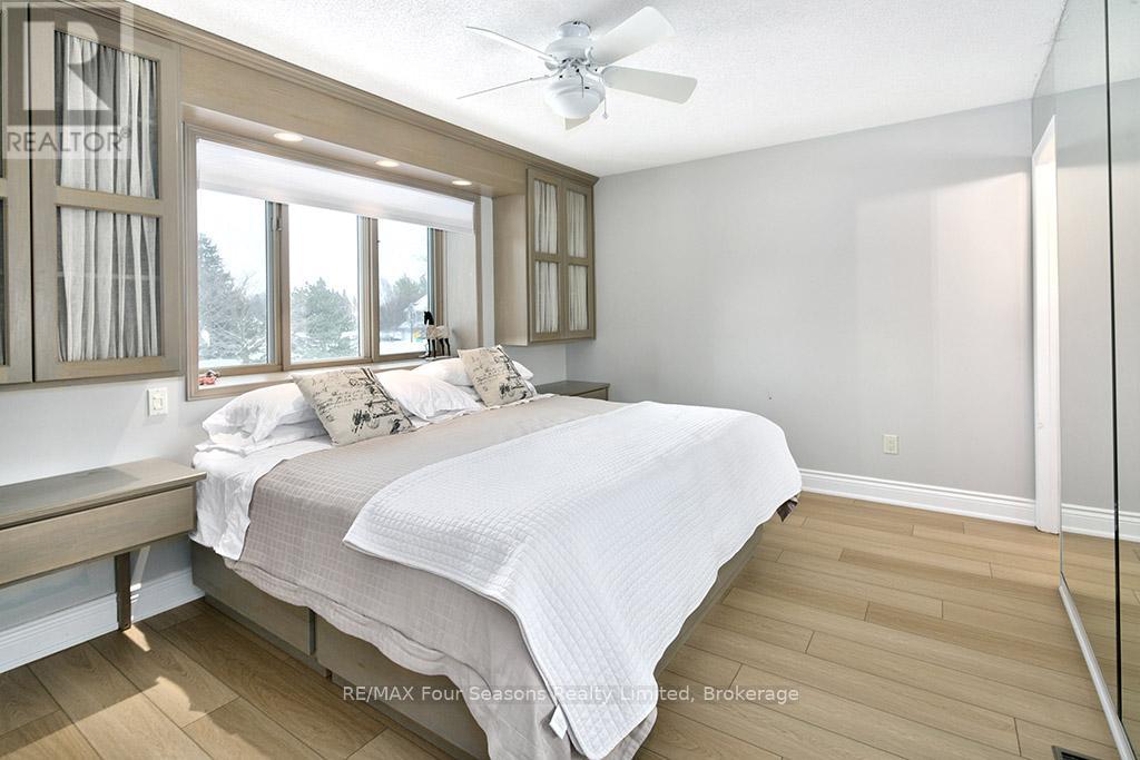 104 Laurie's Court, Blue Mountains, Ontario  L9Y 0L4 - Photo 8 - X12787816