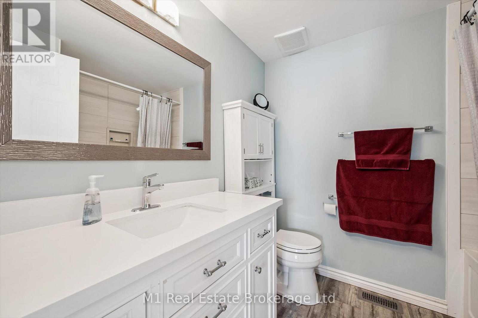 668 Jacob Lane, Waterloo, Ontario  N2V 2G9 - Photo 28 - X12787886