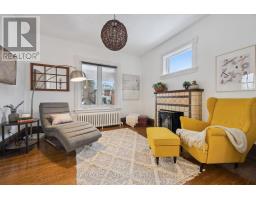 572 WOOLWICH STREET, guelph (exhibition park), Ontario