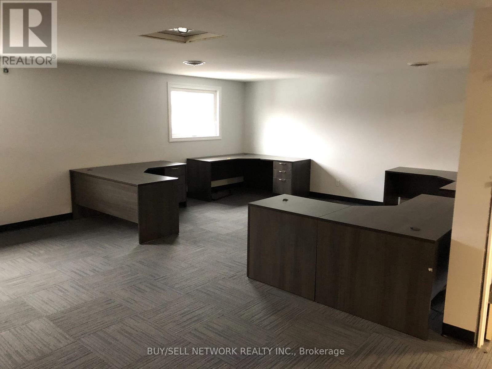 17 - 347 Pido Road, Peterborough (Ashburnham Ward 4), Ontario  K9J 6X7 - Photo 4 - X12787784