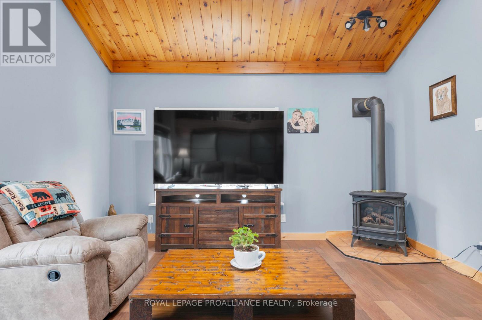 138 Hollister Road, Tweed (Hungerford (Twp)), Ontario  K0K 3J0 - Photo 11 - X12787804