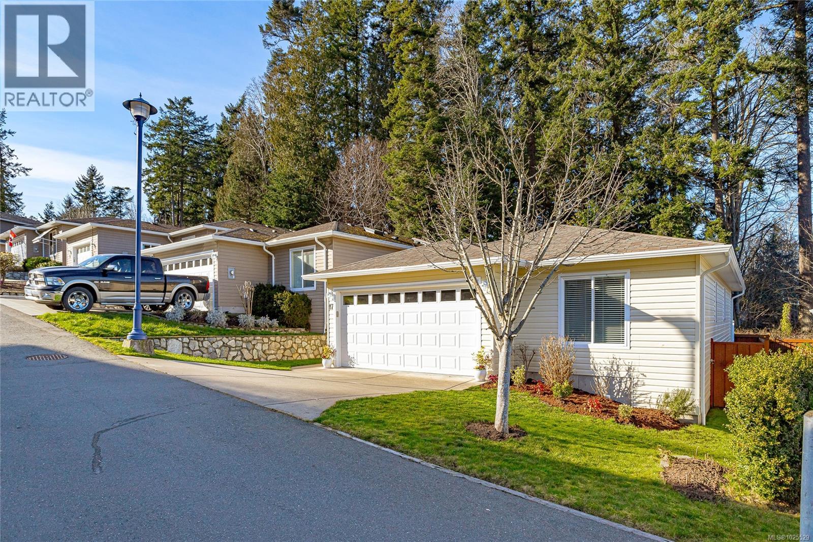 17 2740 Stautw Rd, Central Saanich, British Columbia V8M 0A8 - Photo 4 - 1025529