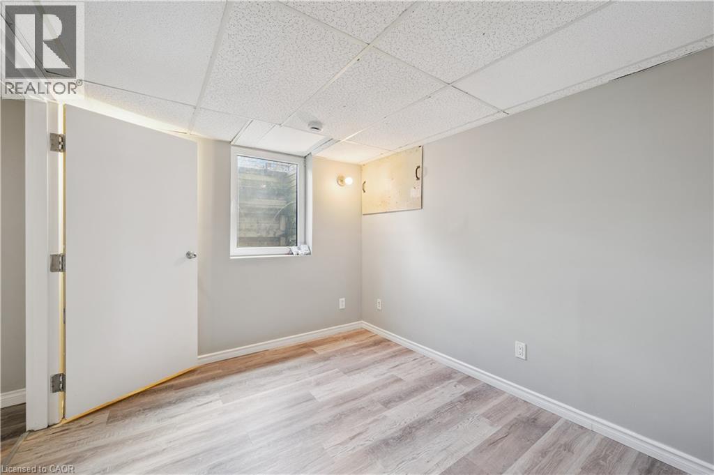 455 Albert Street Unit# 2, Waterloo, Ontario  N2L 5A7 - Photo 36 - 40797099