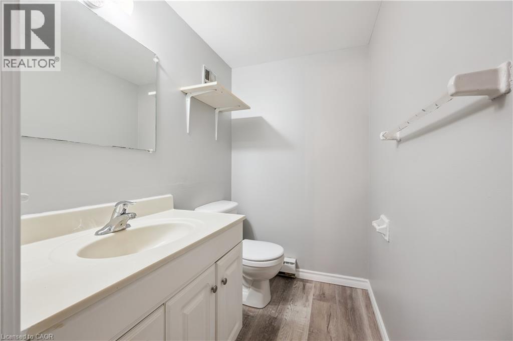 455 Albert Street Unit# 2, Waterloo, Ontario  N2L 5A7 - Photo 38 - 40797099