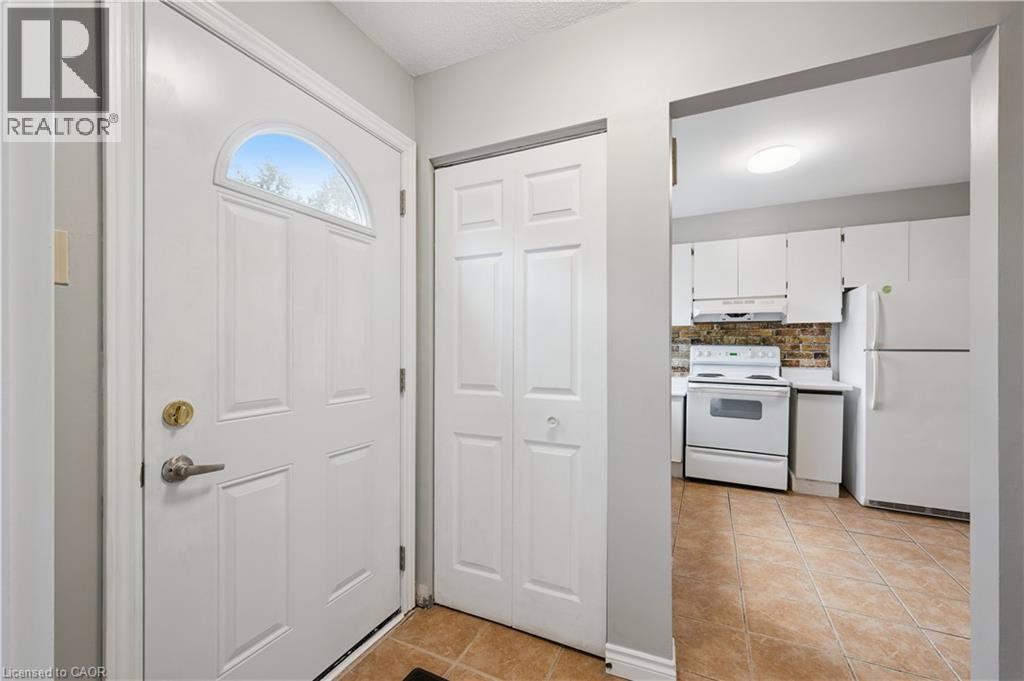 455 Albert Street Unit# 2, Waterloo, Ontario  N2L 5A7 - Photo 4 - 40797099