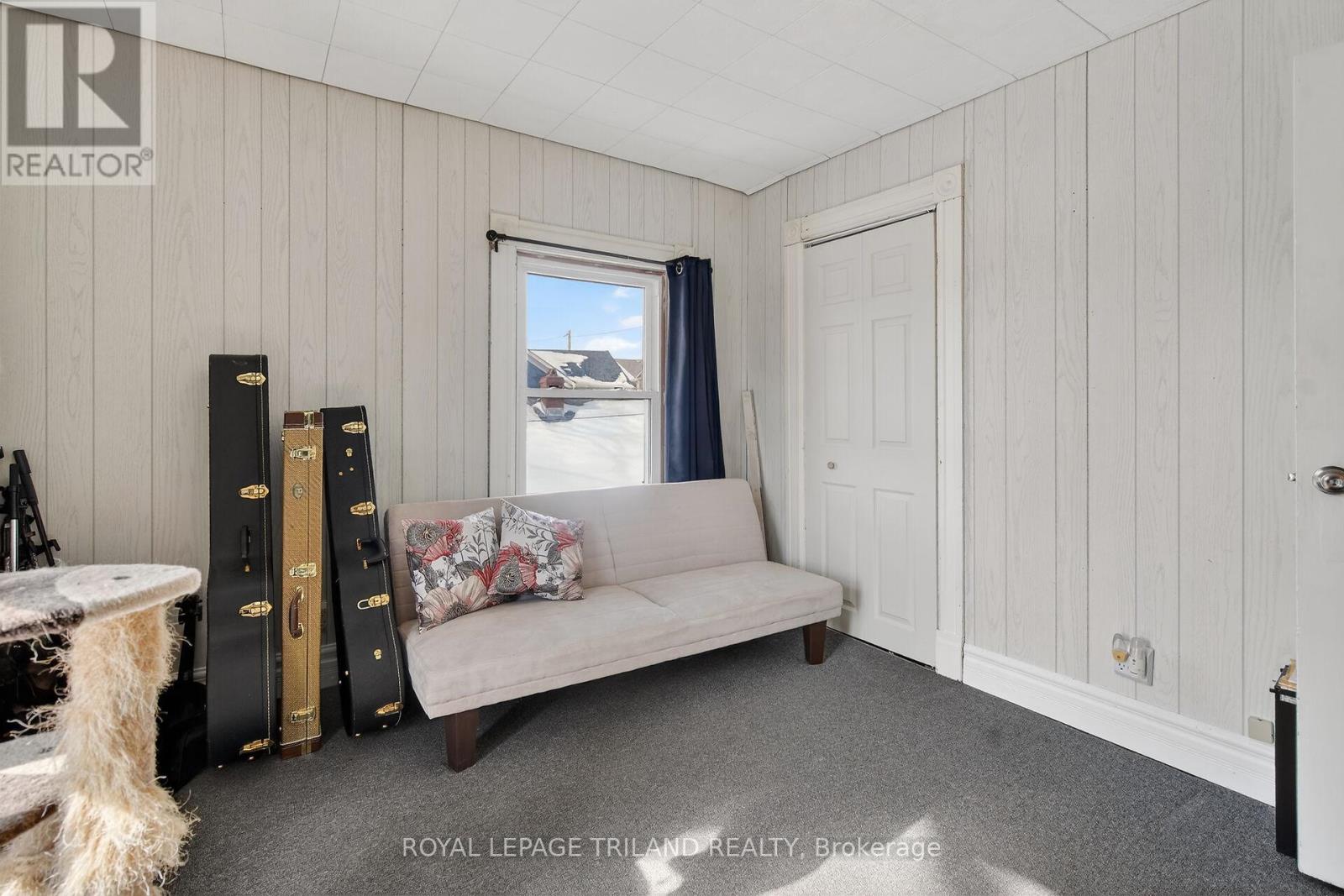 Photo 15 of 21 for 54 Elysian Street