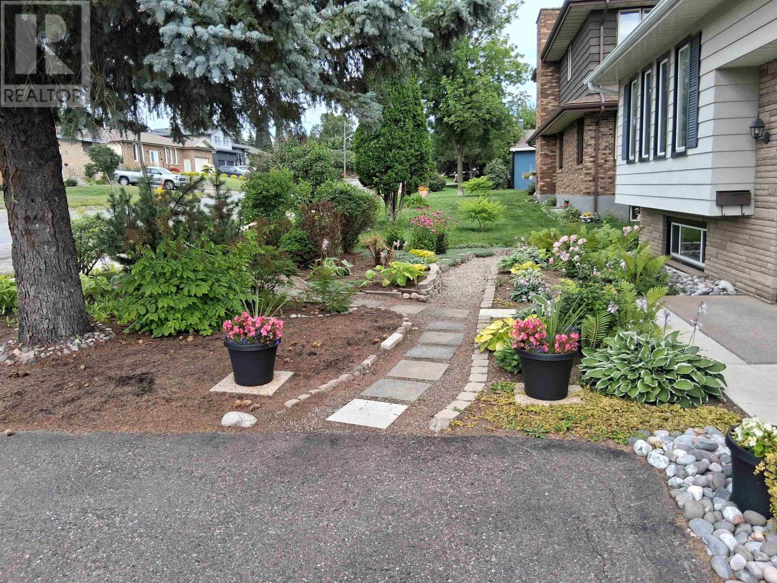 163 Fassina St, Thunder Bay, Ontario  P7B 5Y1 - Photo 5 - TB2600173