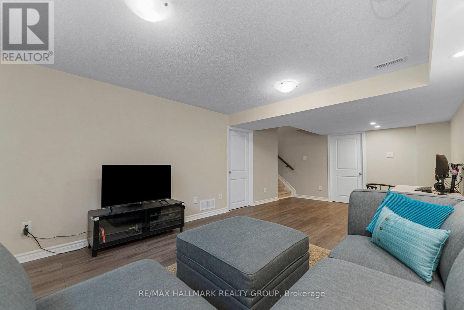 940 Kilbirnie Drive, Ottawa, Ontario  K2J 6G2 - Photo 28 - X12787790