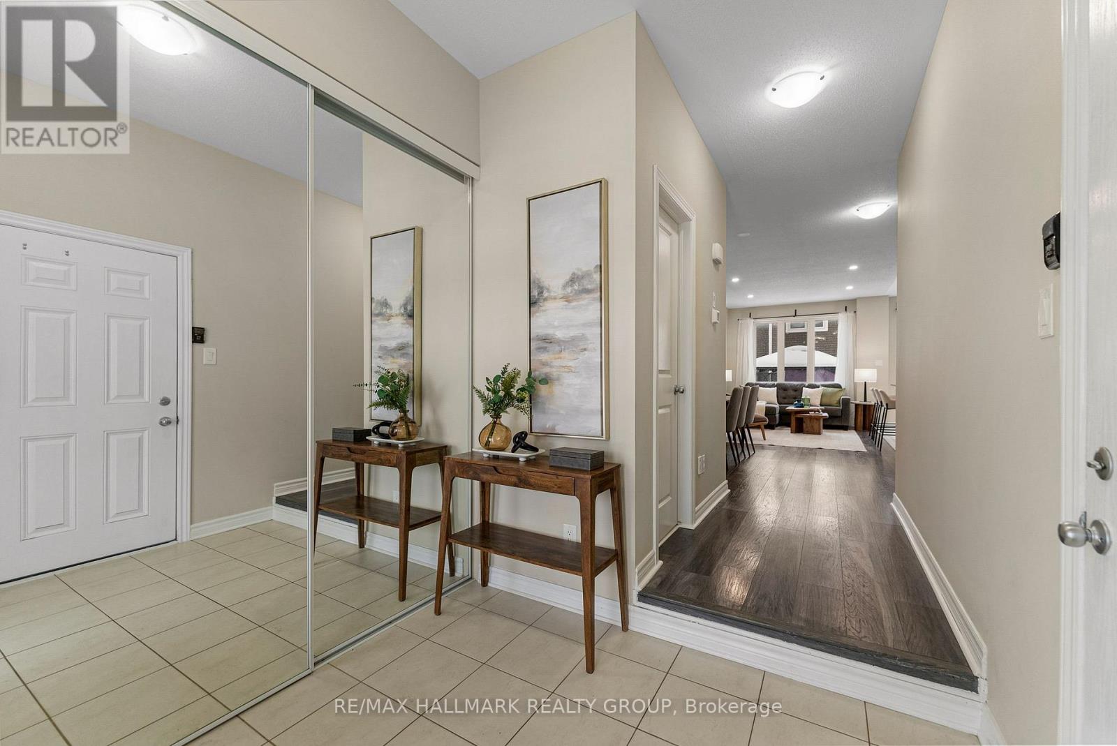 940 Kilbirnie Drive, Ottawa, Ontario  K2J 6G2 - Photo 4 - X12787790