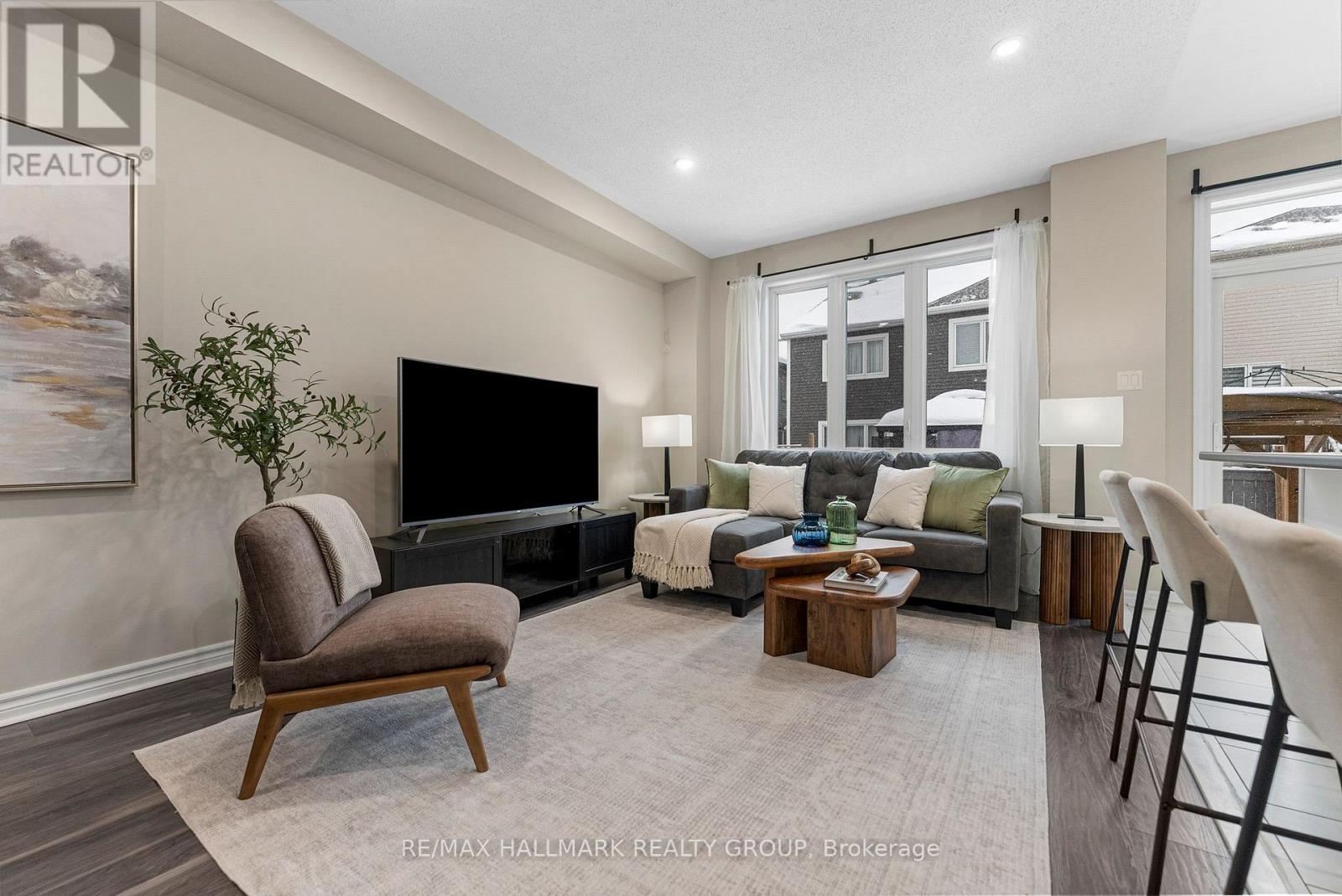 940 Kilbirnie Drive, Ottawa, Ontario  K2J 6G2 - Photo 5 - X12787790