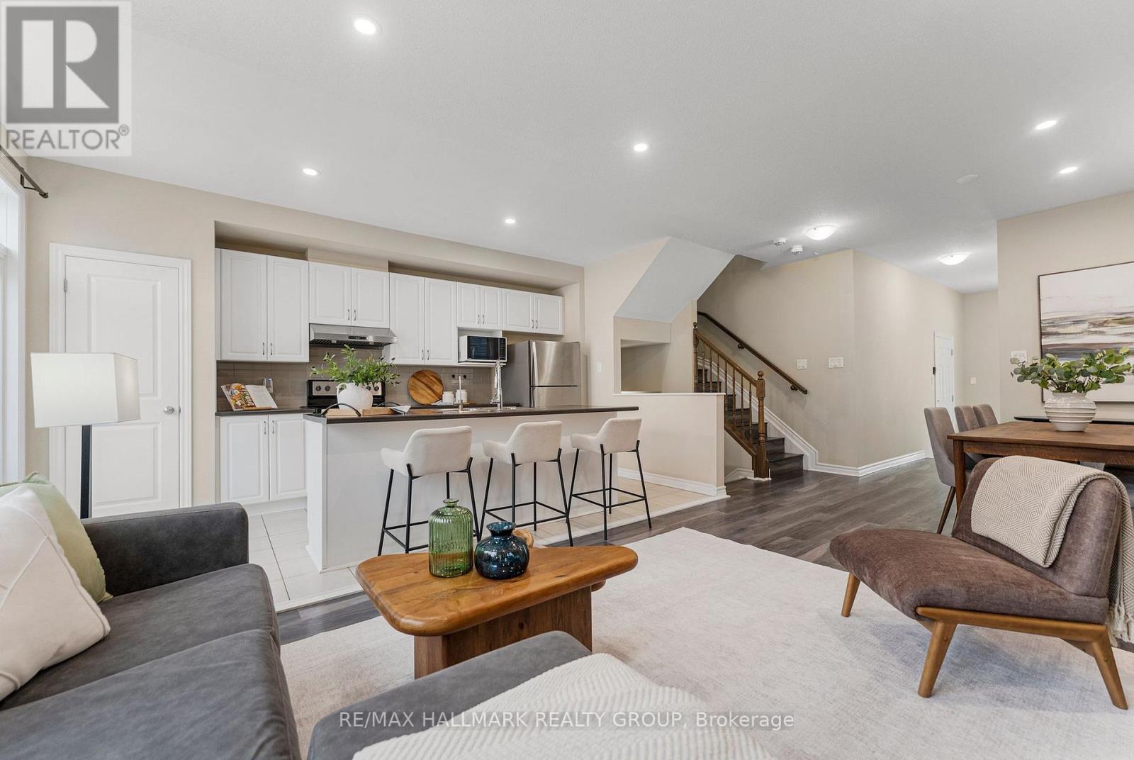 940 Kilbirnie Drive, Ottawa, Ontario  K2J 6G2 - Photo 8 - X12787790