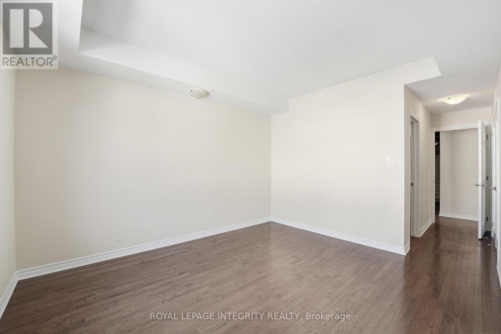 302 - 180 Guelph Private, Ottawa, Ontario  K2T 0J6 - Photo 12 - X12787826