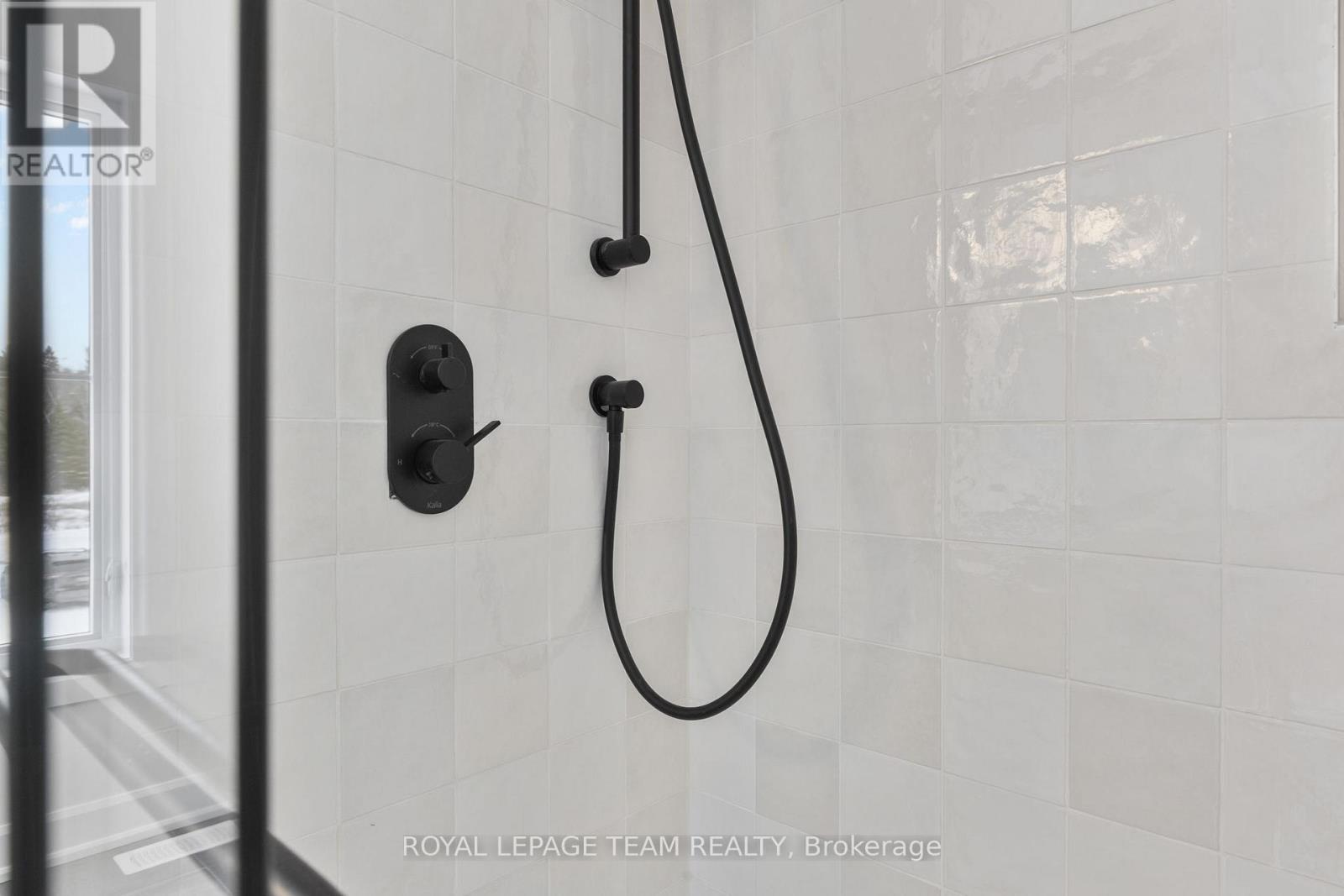 730 Tailslide Private, Ottawa, Ontario  K0A 1L0 - Photo 29 - X12787924