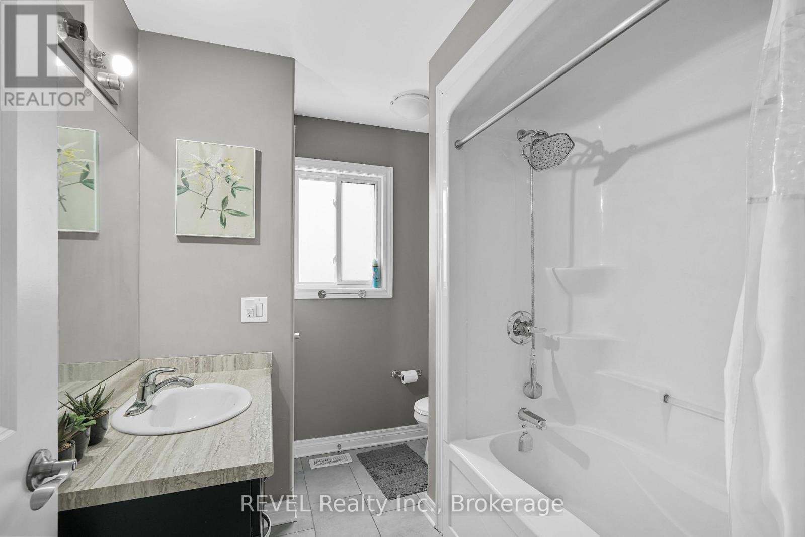 6534 Sam Iorfida Drive, Niagara Falls, Ontario  L2G 0H5 - Photo 18 - X12787866