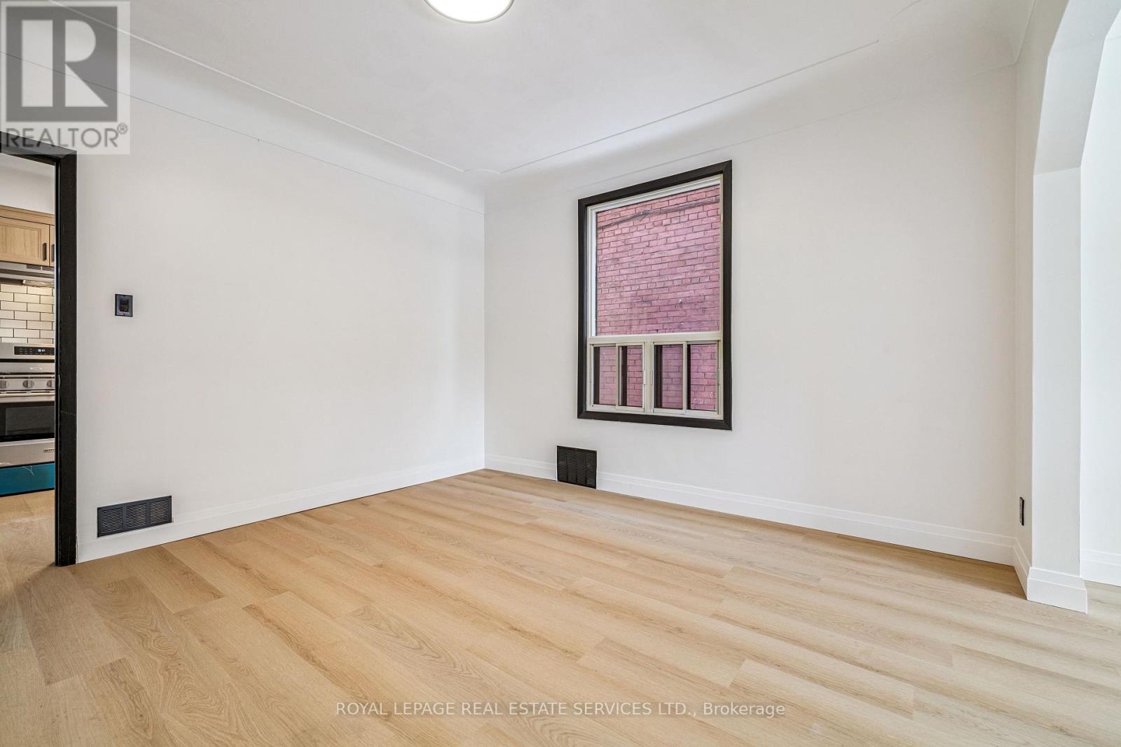 83 Barnesdale Avenue N, Hamilton, Ontario  L8L 6S2 - Photo 11 - X12780040