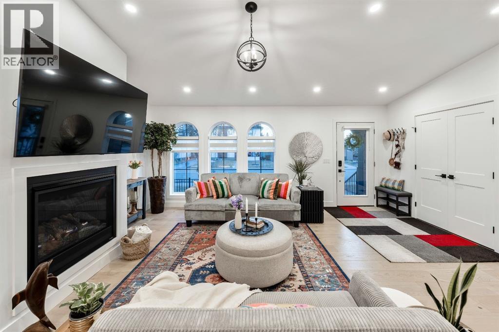 4008 5 Avenue Sw, Calgary, Alberta  T3C 0C1 - Photo 11 - A2284989