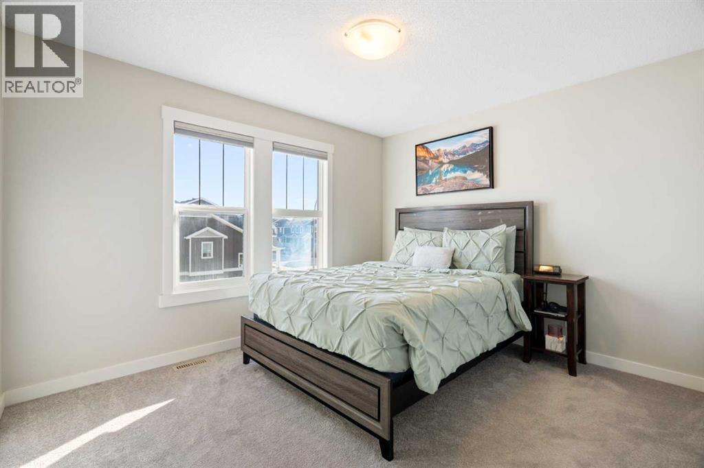 286 Fireside Place, Cochrane, Alberta  T4C 0R5 - Photo 8 - A2285845