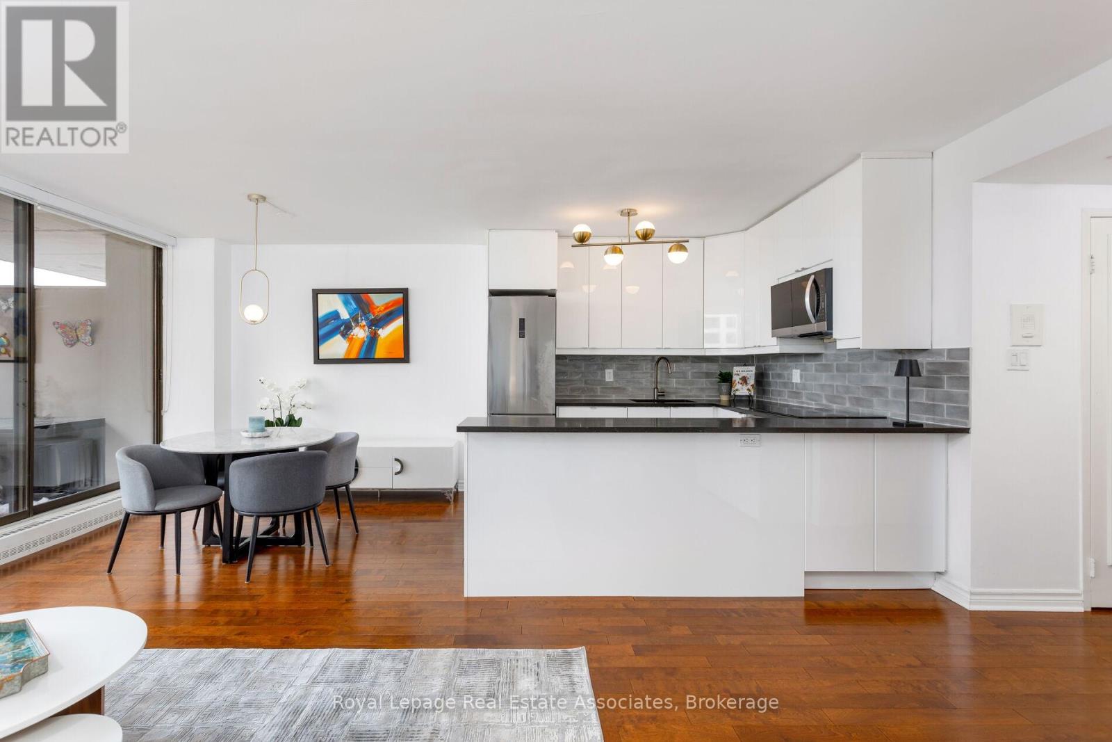 602 - 20 Avoca Avenue, Toronto, Ontario  M4T 2B8 - Photo 7 - C12787862