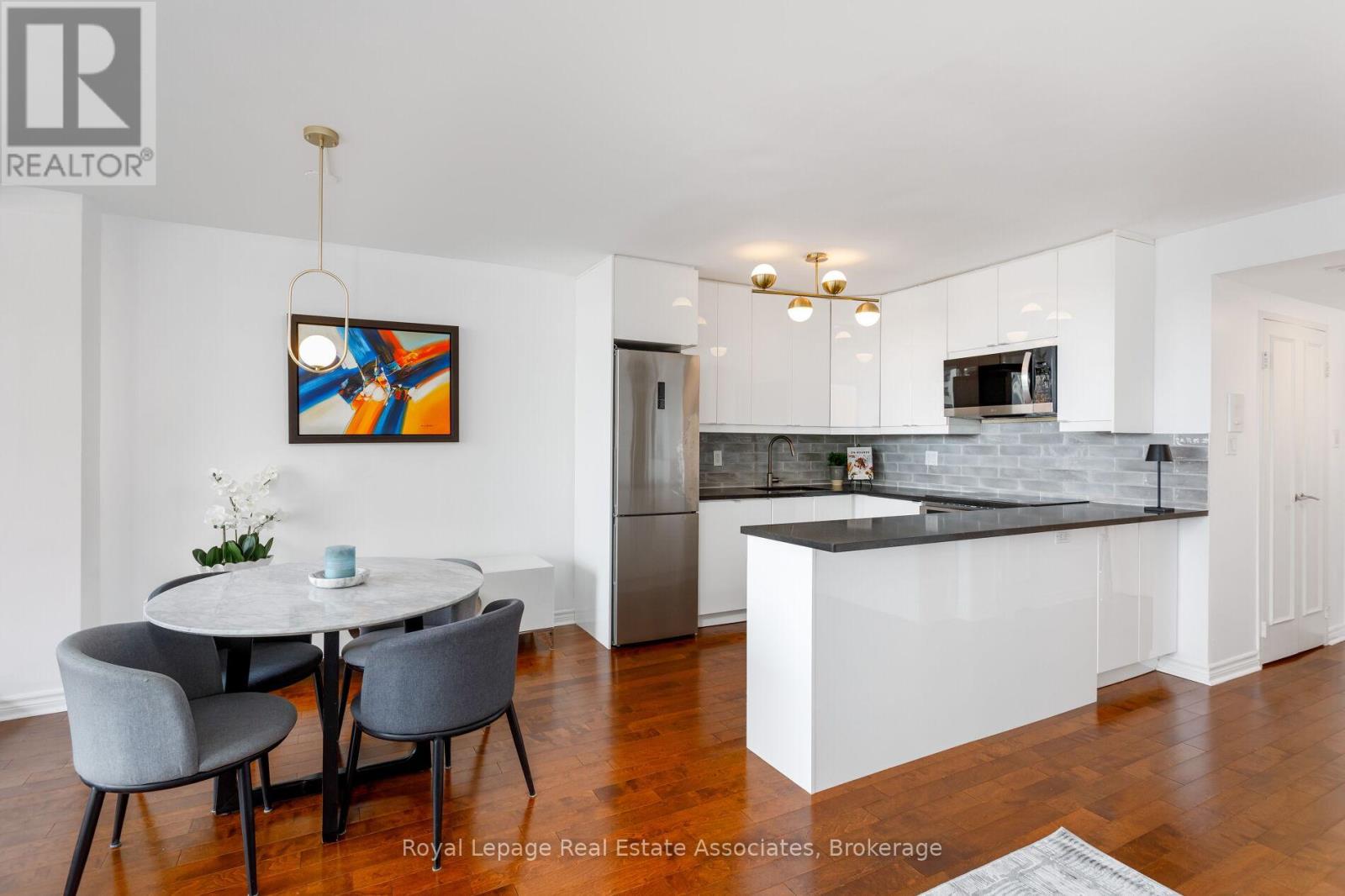 602 - 20 Avoca Avenue, Toronto, Ontario  M4T 2B8 - Photo 9 - C12787862