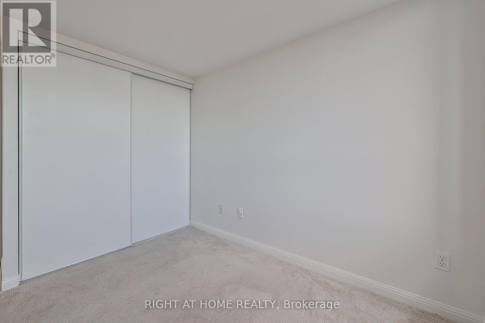 1407 - 900 Mount Pleasant Road, Toronto, Ontario  M4P 3J9 - Photo 15 - C12787912