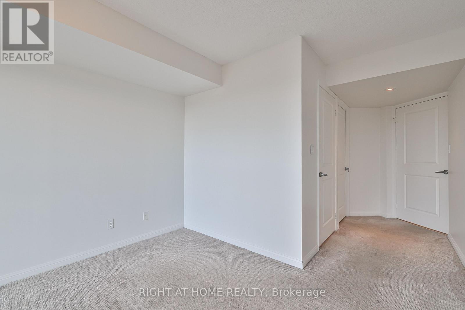 1407 - 900 Mount Pleasant Road, Toronto, Ontario  M4P 3J9 - Photo 20 - C12787912