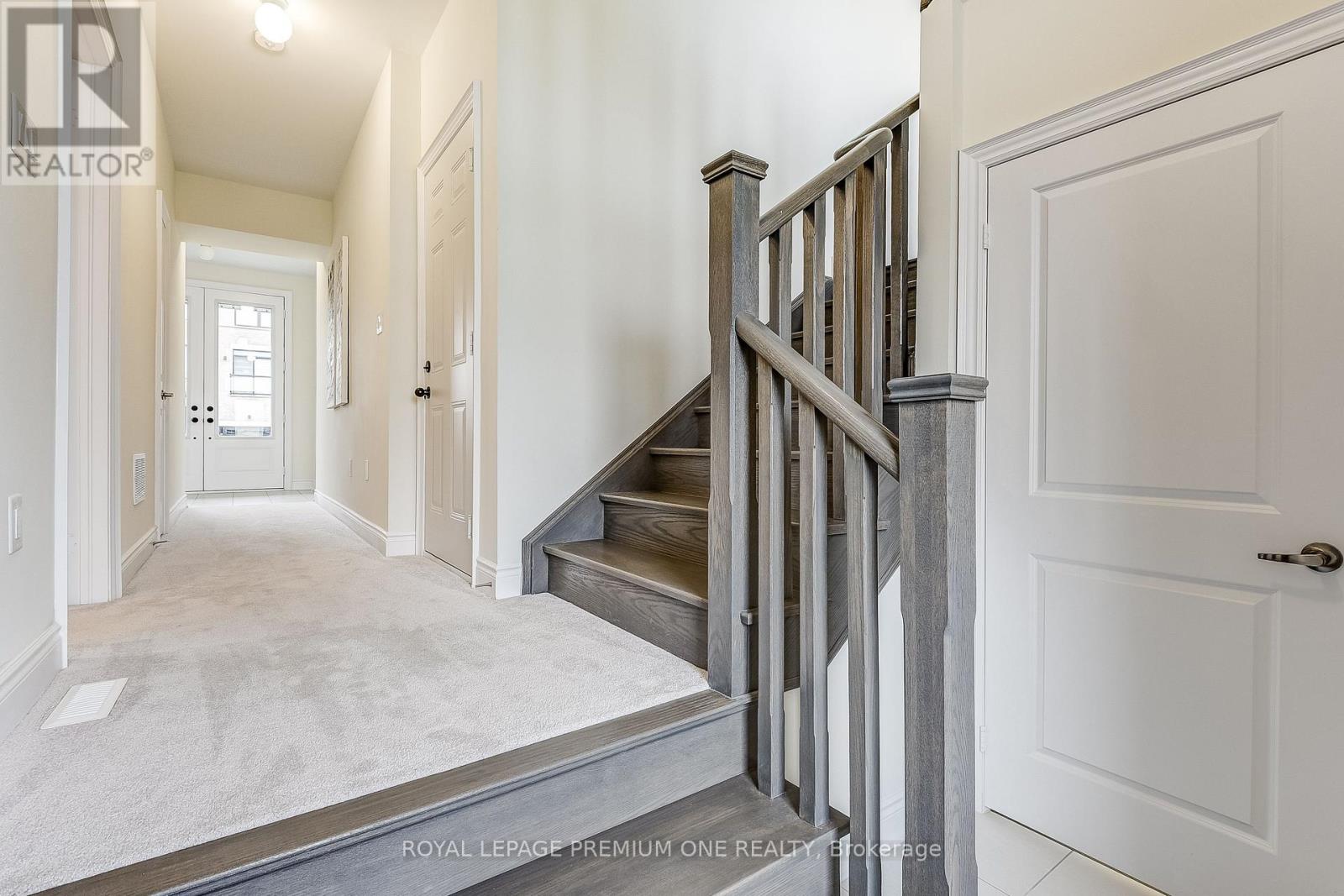 117 Tennant Circle, Vaughan, Ontario  L4H 5L5 - Photo 7 - N12669126