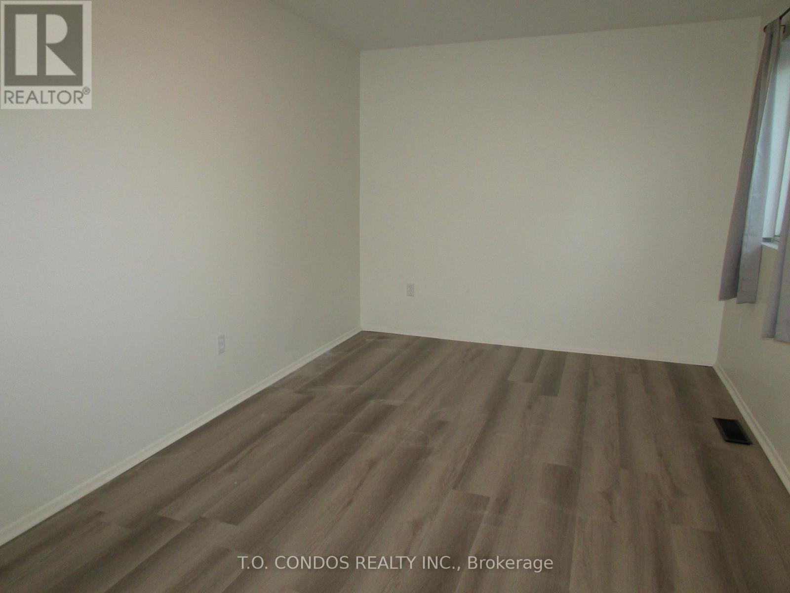 213 - 2001 Bonnymede Drive, Mississauga, Ontario  L5J 4H8 - Photo 20 - W12763232