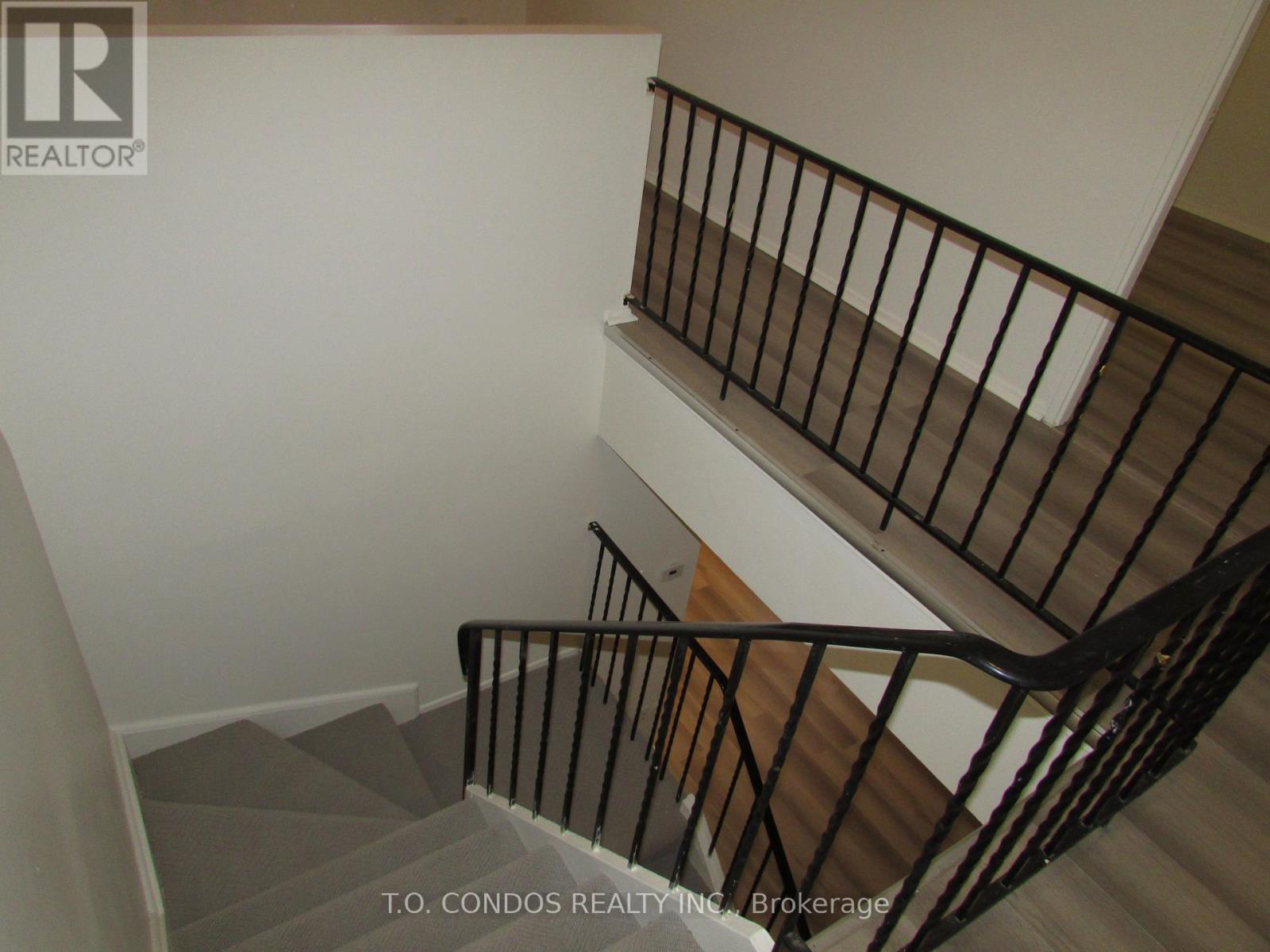 213 - 2001 Bonnymede Drive, Mississauga, Ontario  L5J 4H8 - Photo 14 - W12763232