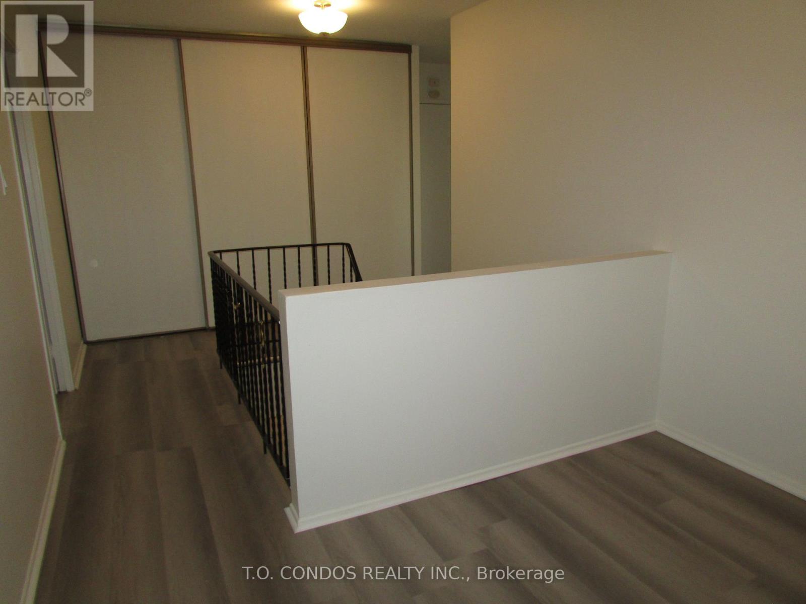 213 - 2001 Bonnymede Drive, Mississauga, Ontario  L5J 4H8 - Photo 23 - W12763232