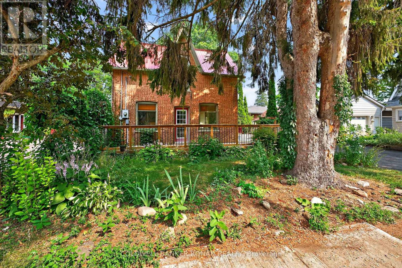 12 Nelson Street, New Tecumseth, Ontario  L9R 1G9 - Photo 3 - N12787786