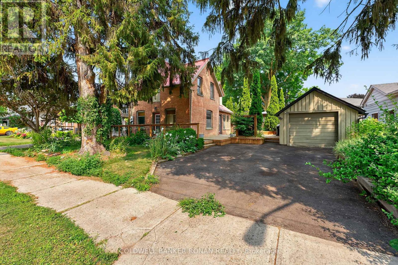 12 Nelson Street, New Tecumseth, Ontario  L9R 1G9 - Photo 4 - N12787786