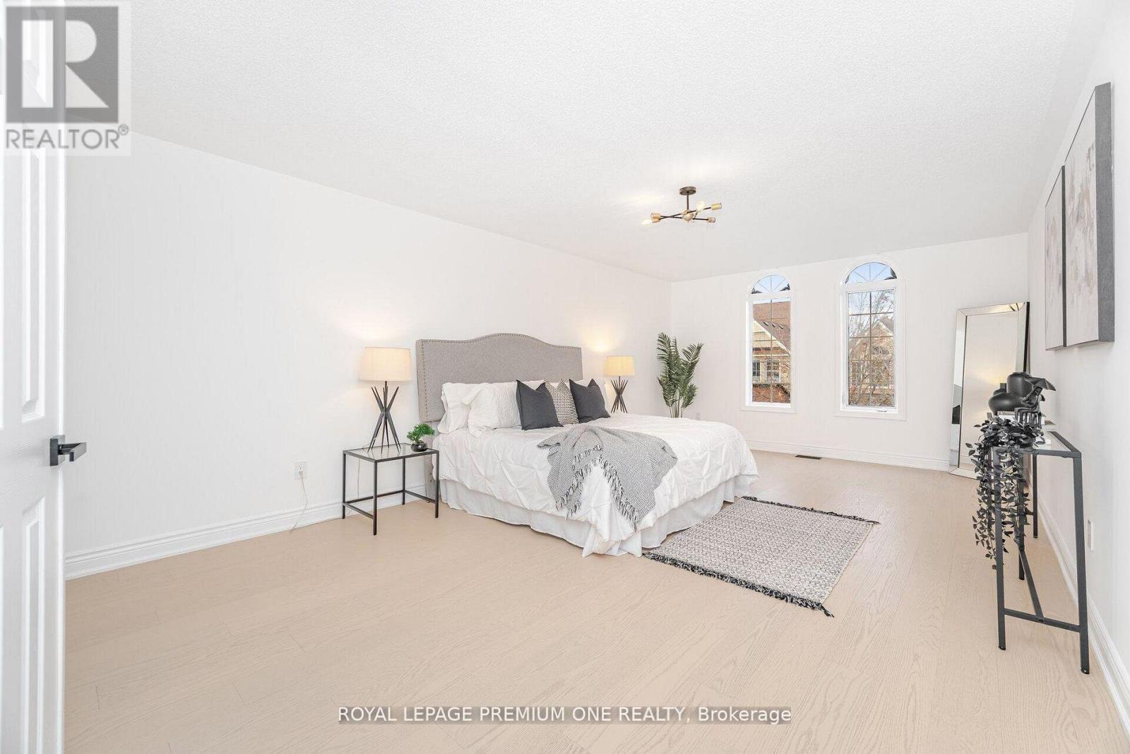 224 Hollywood Hill Circle, Vaughan, Ontario  L4H 2P7 - Photo 26 - N12787814