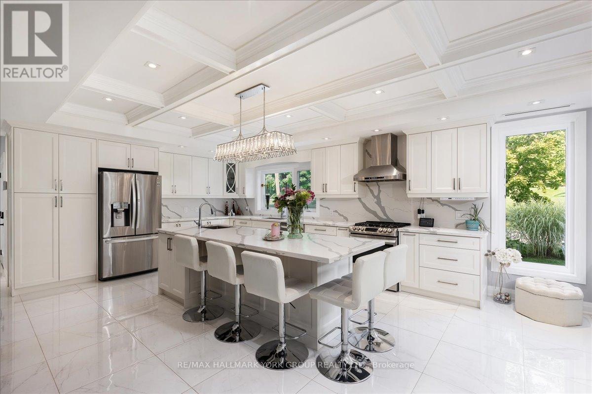 181 Bowling Green Road, Georgina, Ontario  L4P 3C8 - Photo 13 - N12787870