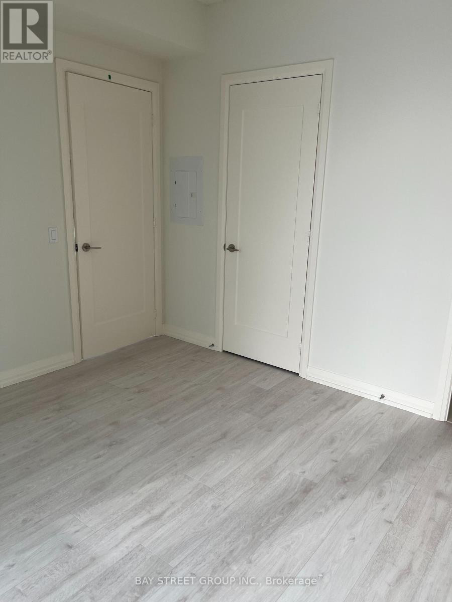 2005 - 27 Korda Gate, Vaughan, Ontario  L4K 0P6 - Photo 19 - N12787876