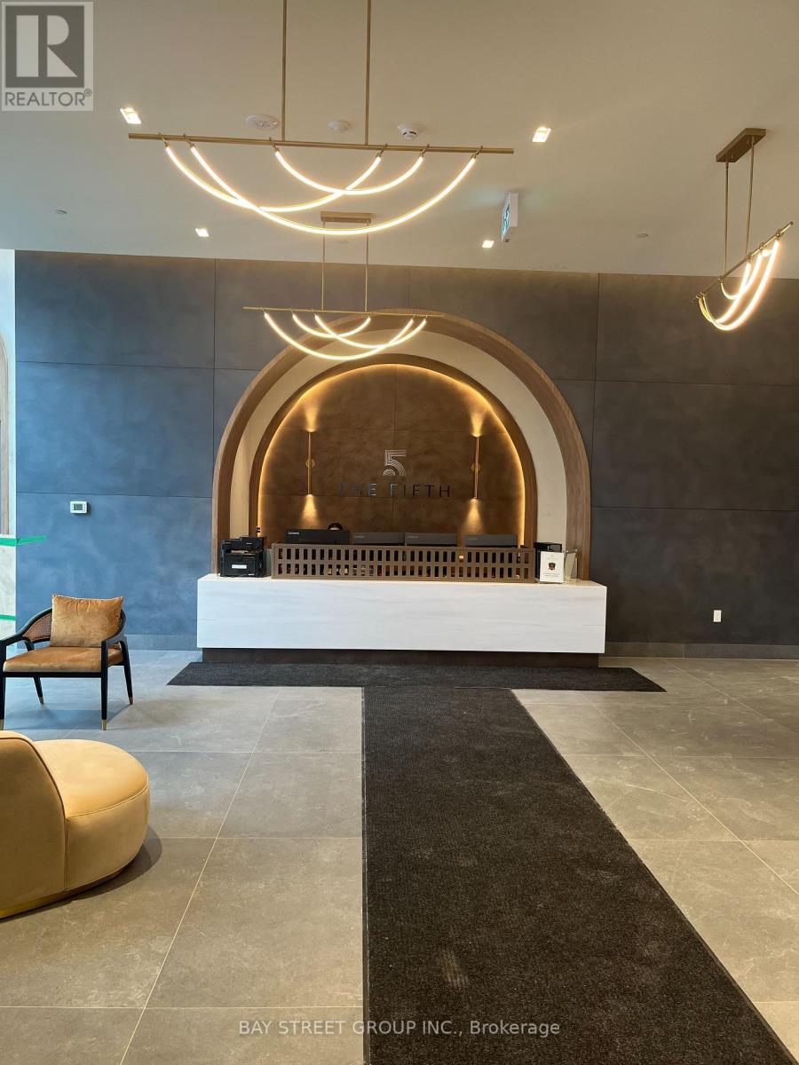 2005 - 27 Korda Gate, Vaughan, Ontario  L4K 0P6 - Photo 2 - N12787876