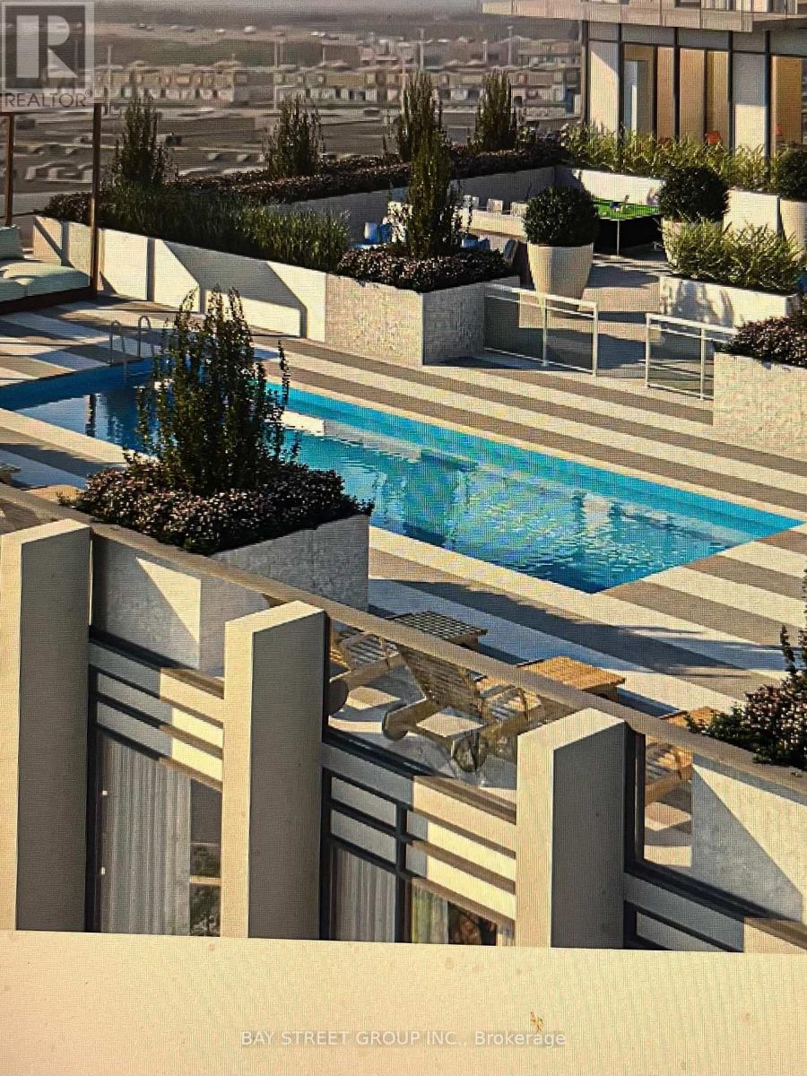 2005 - 27 Korda Gate, Vaughan, Ontario  L4K 0P6 - Photo 4 - N12787876