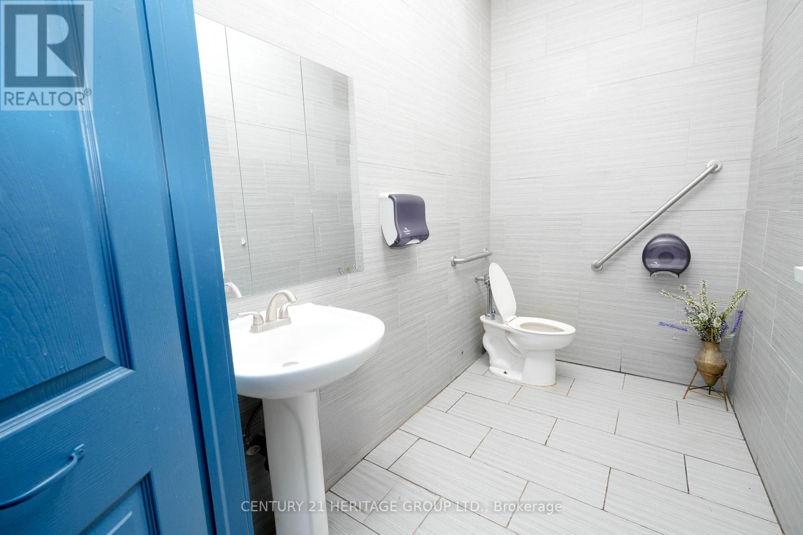 15 - 17310 Yonge Street, Newmarket (Glenway Estates), Ontario  L3Y 7R9 - Photo 20 - N12787920