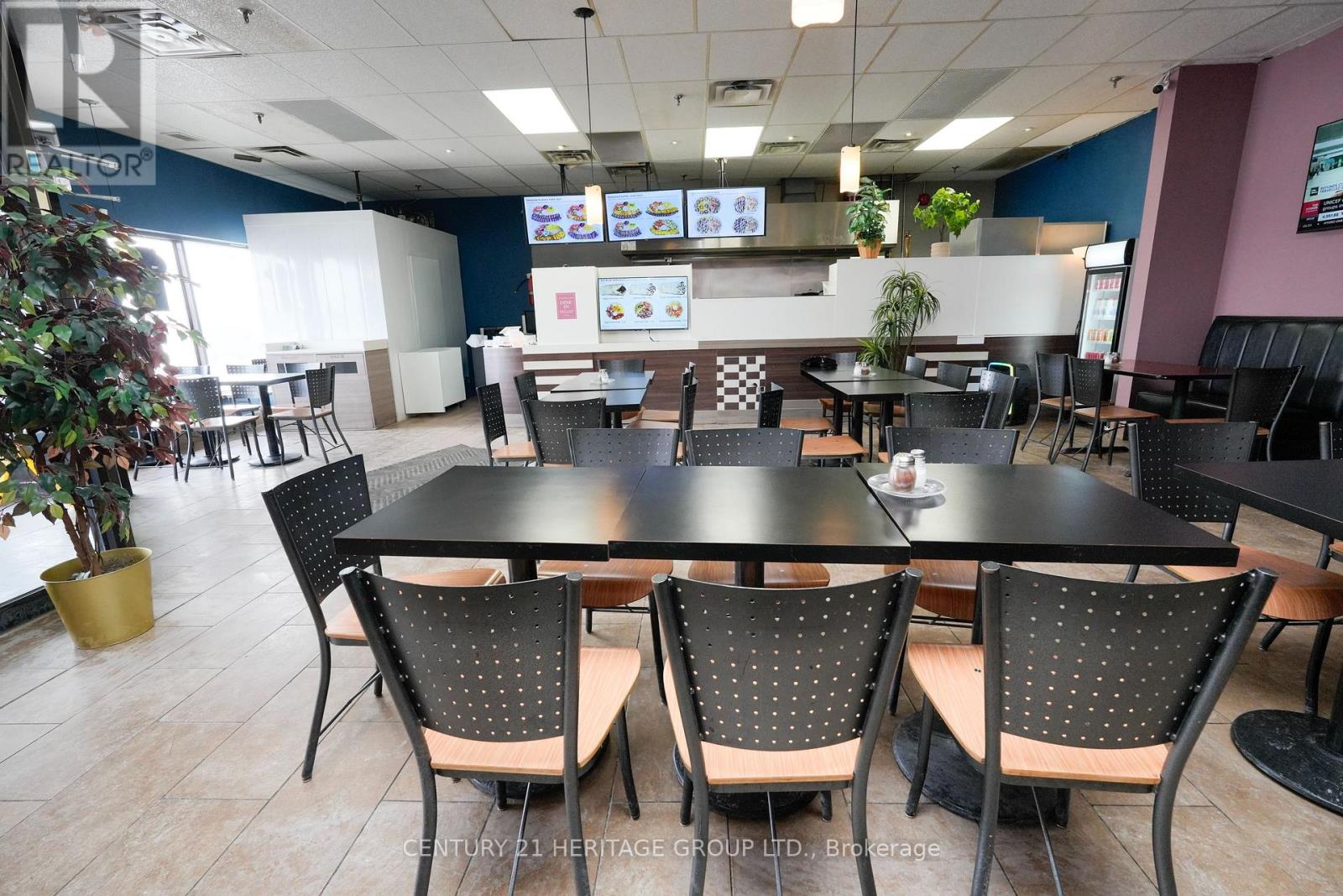 15 - 17310 Yonge Street, Newmarket (Glenway Estates), Ontario  L3Y 7R9 - Photo 7 - N12787920