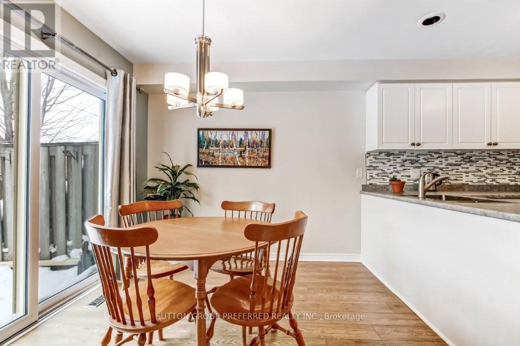 12 - 1015 Farnham Road, London South (South M), Ontario  N6K 1S3 - Photo 11 - X12783646