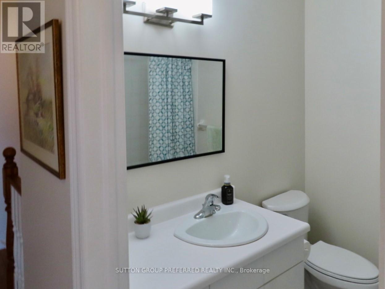 12 - 1015 Farnham Road, London South (South M), Ontario  N6K 1S3 - Photo 19 - X12783646