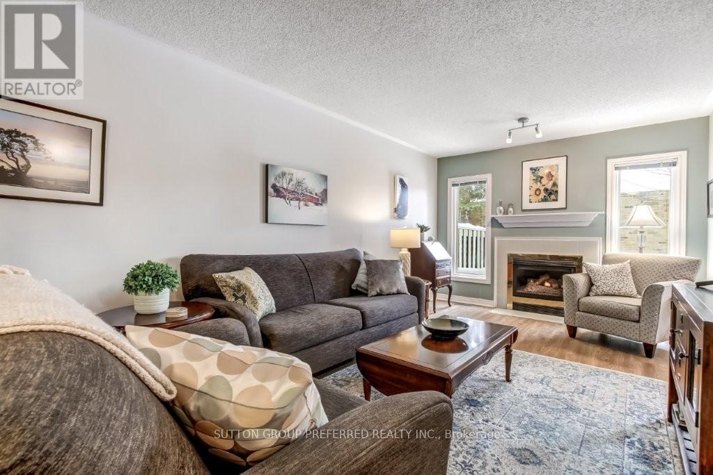 12 - 1015 Farnham Road, London South (South M), Ontario  N6K 1S3 - Photo 8 - X12783646