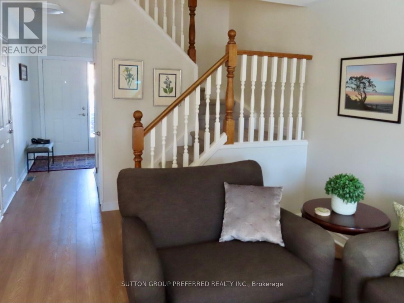 12 - 1015 Farnham Road, London South (South M), Ontario  N6K 1S3 - Photo 6 - X12783646