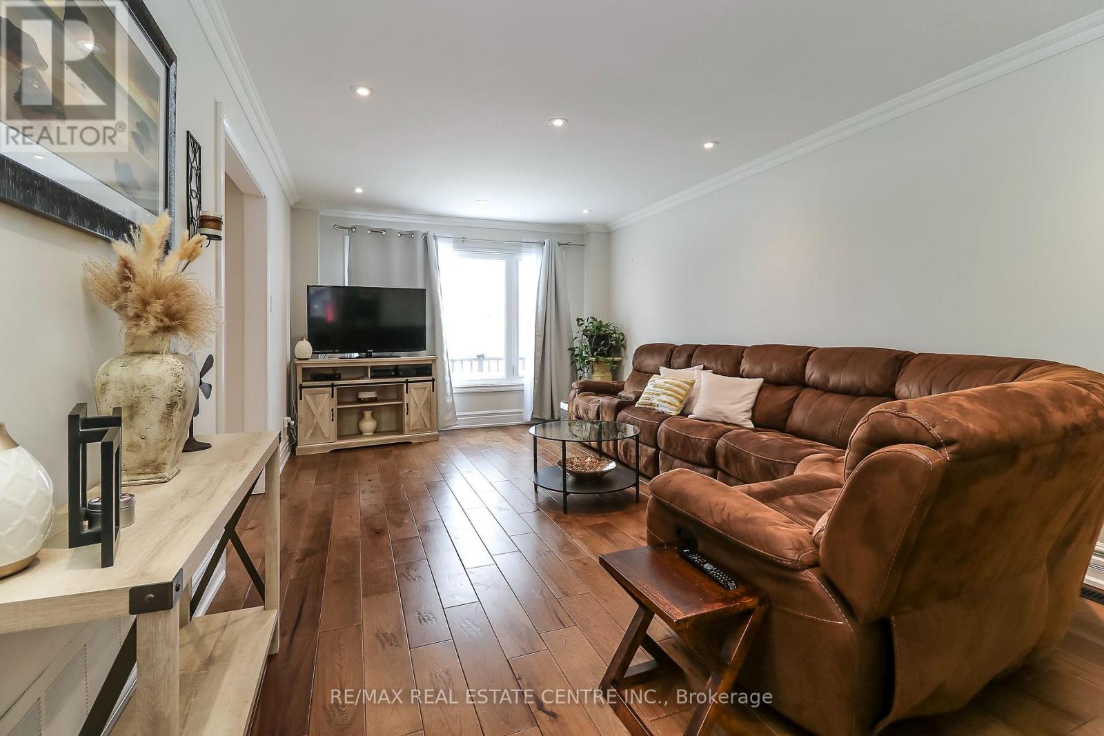 39 Cardinal Street, Barrie (Cundles East), Ontario  L4M 6C9 - Photo 10 - S12787964