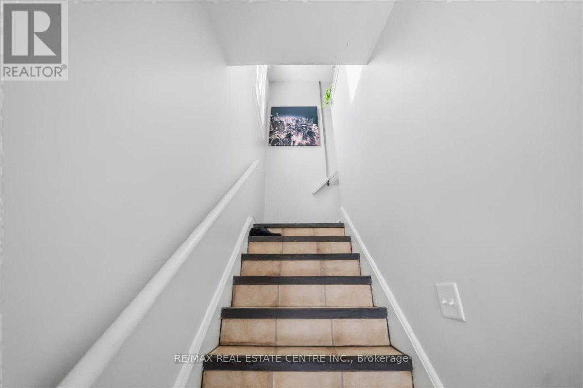 1548 King Street E, Hamilton, Ontario  L8K 1S9 - Photo 11 - X12787452