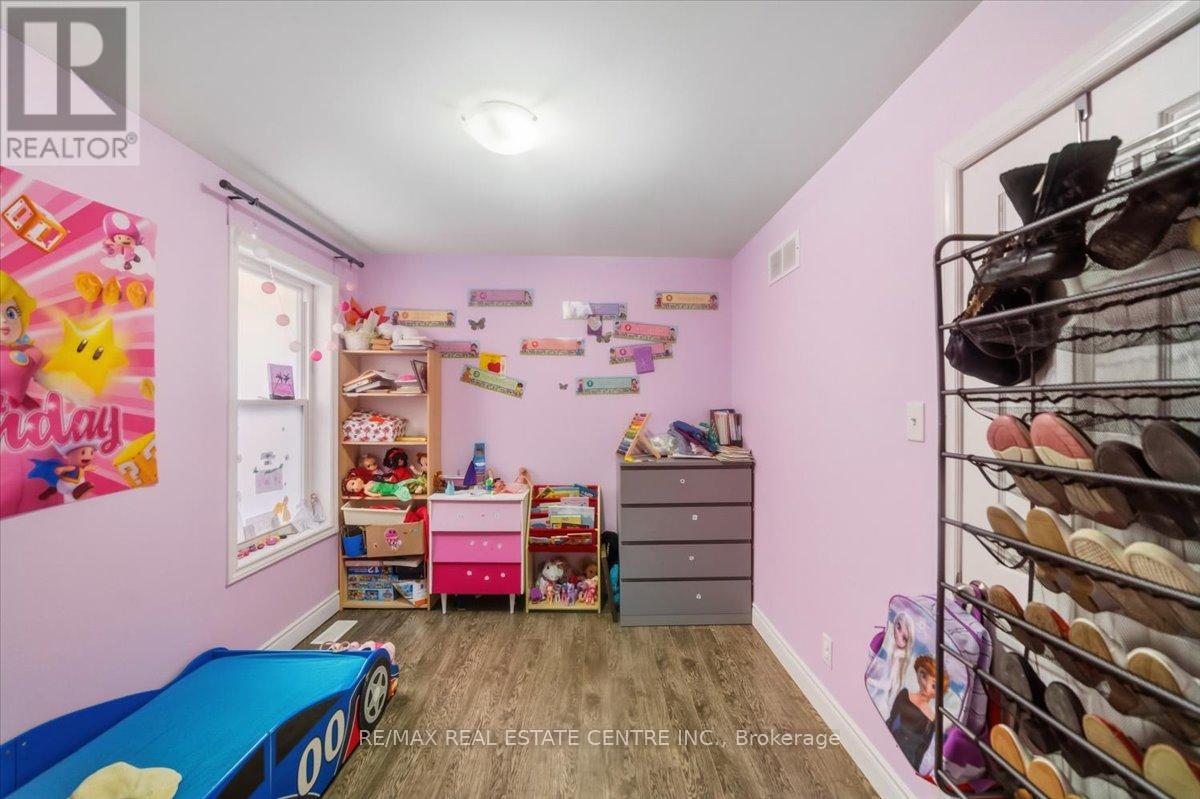 1548 King Street E, Hamilton, Ontario  L8K 1S9 - Photo 23 - X12787452