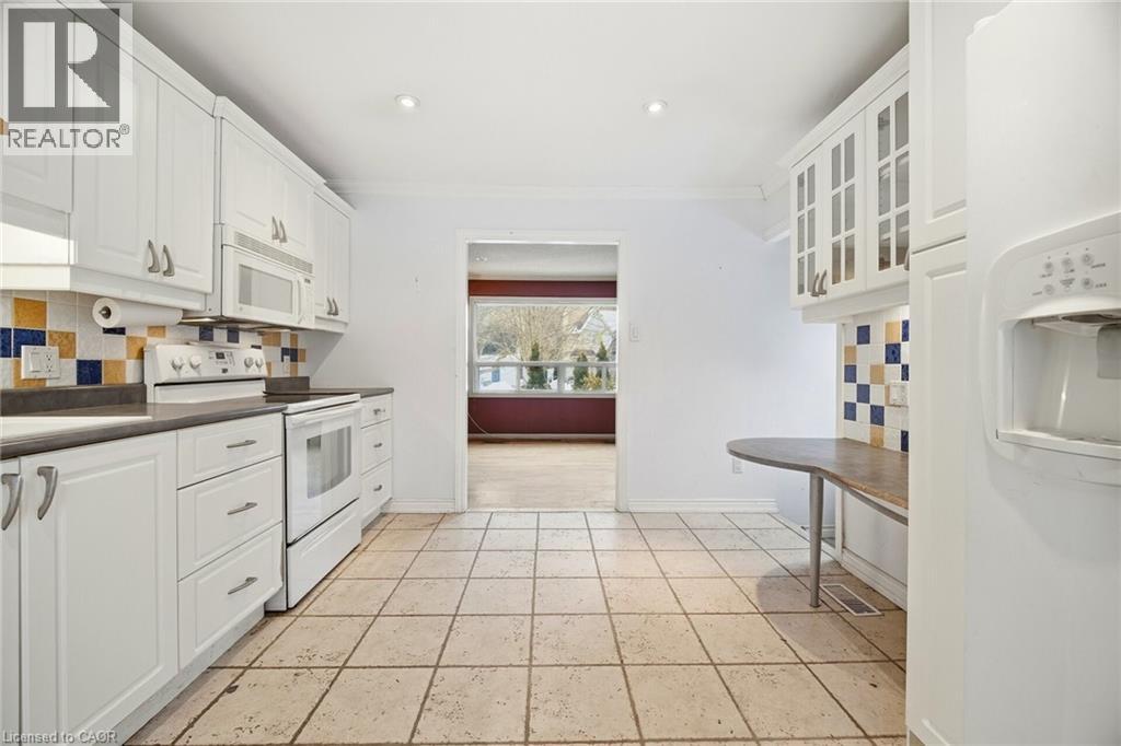 347 Queen Mary Drive, Oakville, Ontario  L6K 3L7 - Photo 12 - 40803115