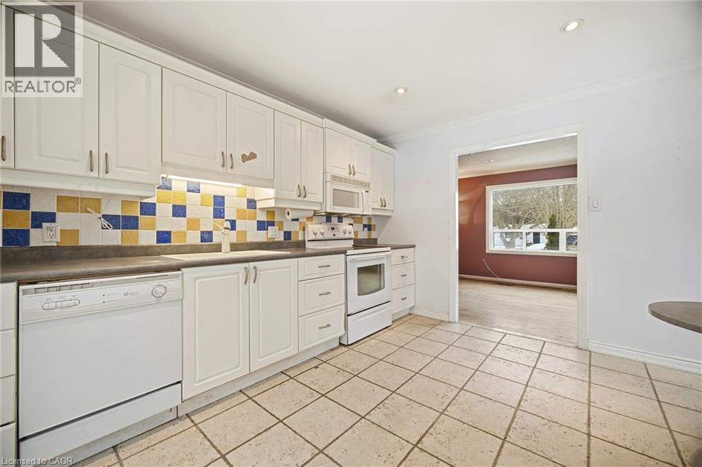 347 Queen Mary Drive, Oakville, Ontario  L6K 3L7 - Photo 13 - 40803115